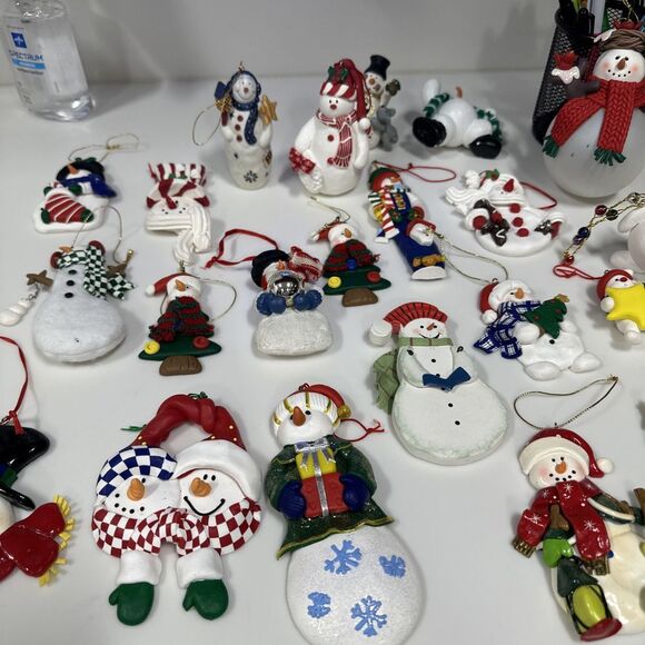 Lot Of 26 Snowman Ornaments Different Types Some‎ Ceramic Mostly Clay - Picture 11 of 11